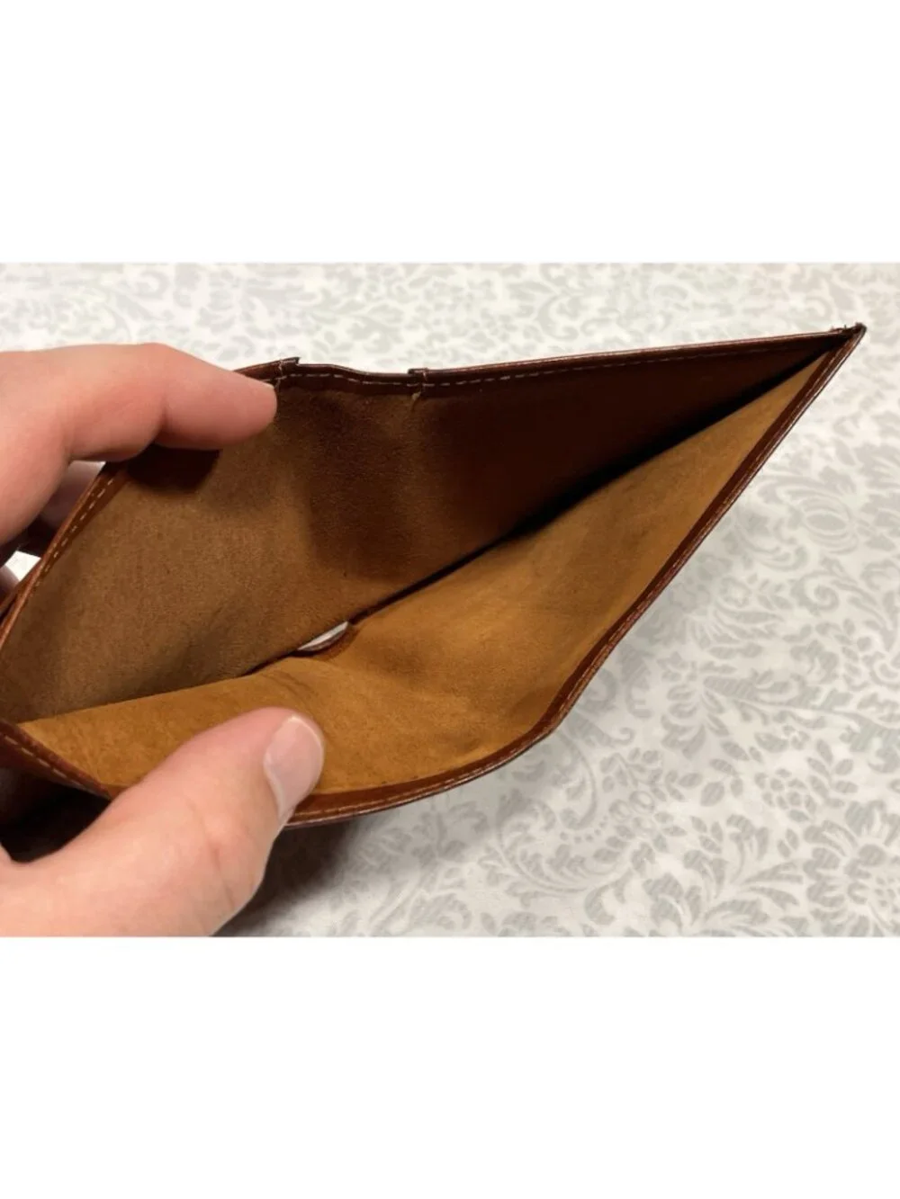 Vtg Coach Water Leather Bifold Wallet  Light Tan 10 Card Slots 4”x4.5”